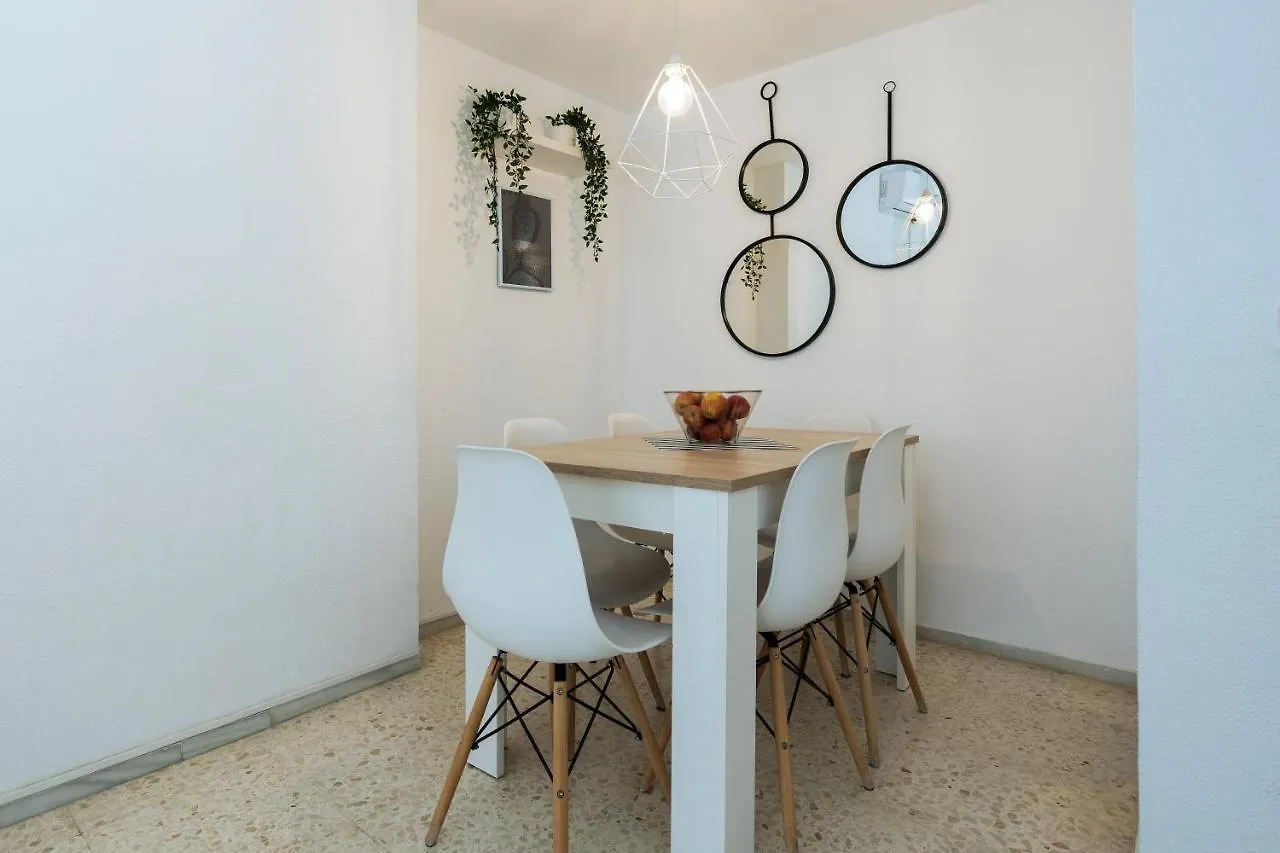 Apartmán Cádiz Beach&Kids - free parking - sea views